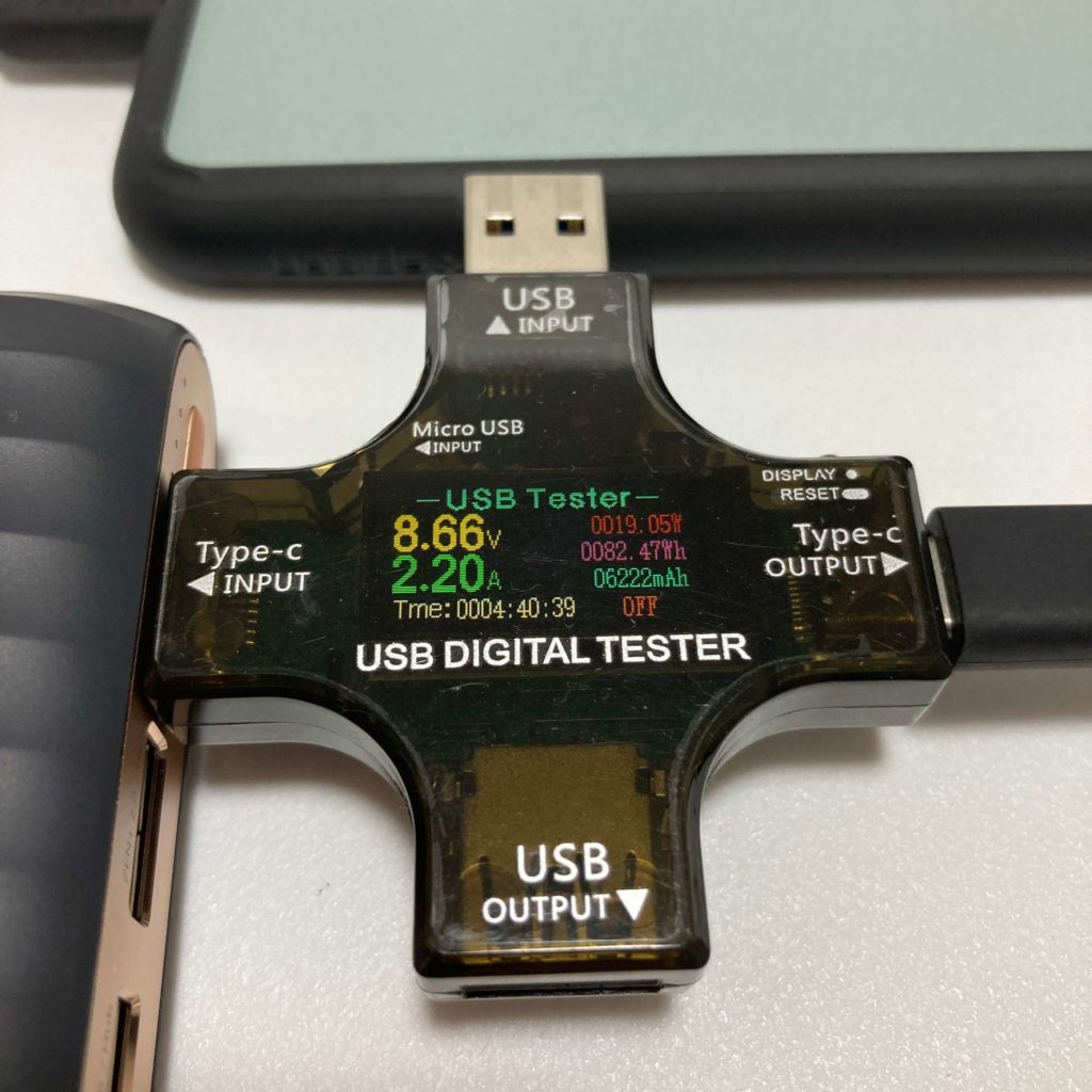 X5のUSB-Cポートで充電