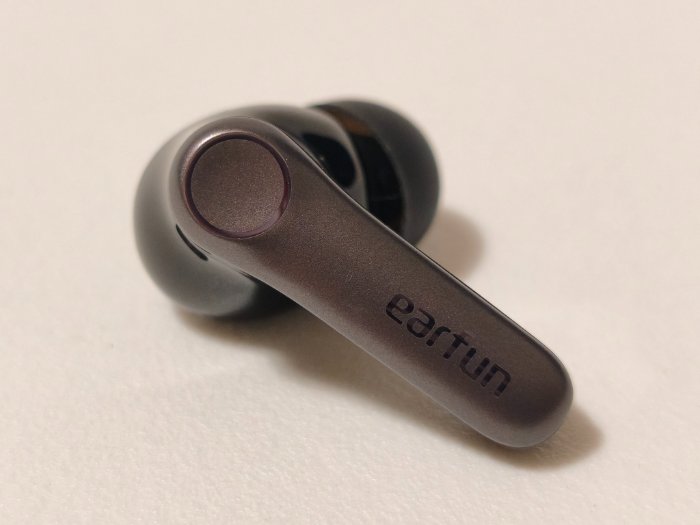 EarFun Air Pro 4+のデザイン