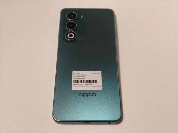 OPPO A5 5Gのデザイン