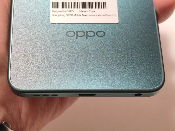 OPPO A5 5Gのデザイン