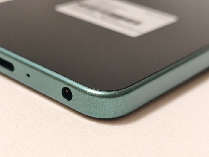 OPPO A5 5Gのデザイン