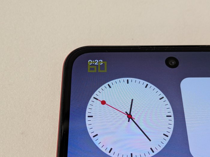 Nothing Phone (3a) Liteのディスプレイは120Hz対応