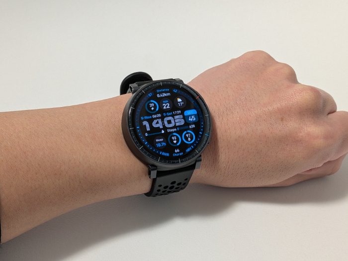 Amazfit Active MAXの外観・デザイン