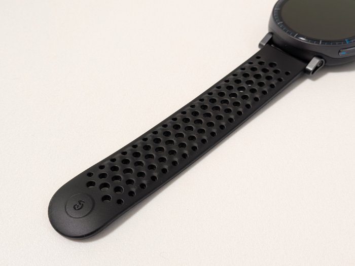 Amazfit Active MAXのバンド