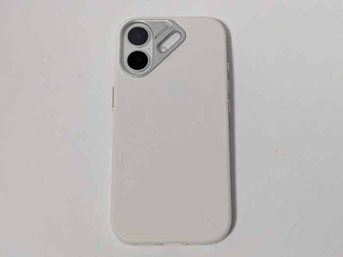 AULUMU A17 ヴィーガンレザーケース 装着感