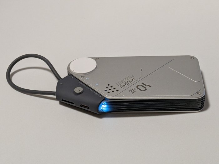 AULUMU M10の側面インジケーター