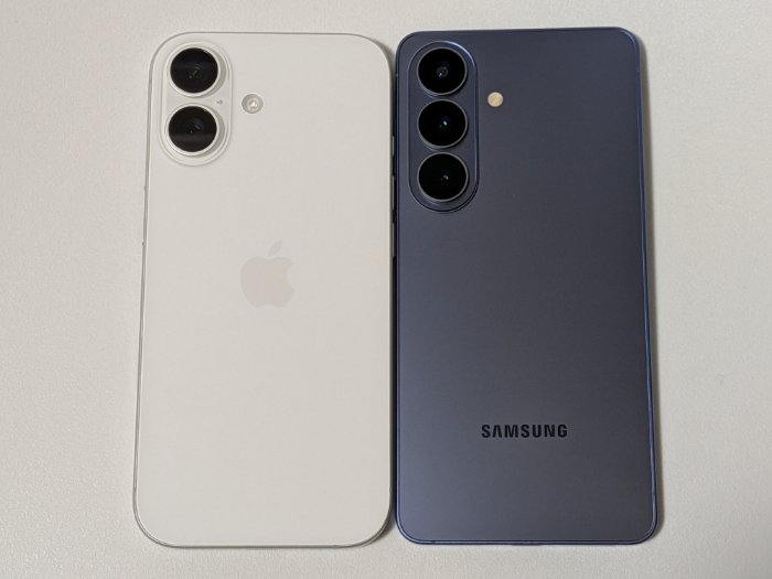 Galax S26とiPhone 17