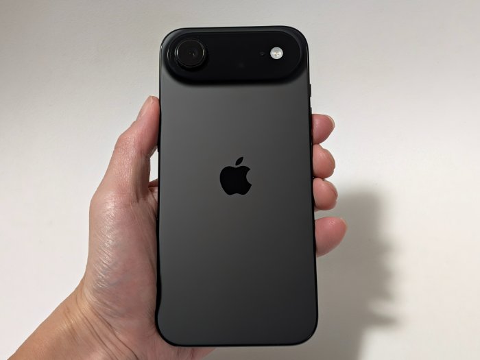 iPhone Airのサイズ感