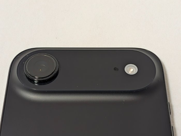 iPhoneAirのカメラ性能