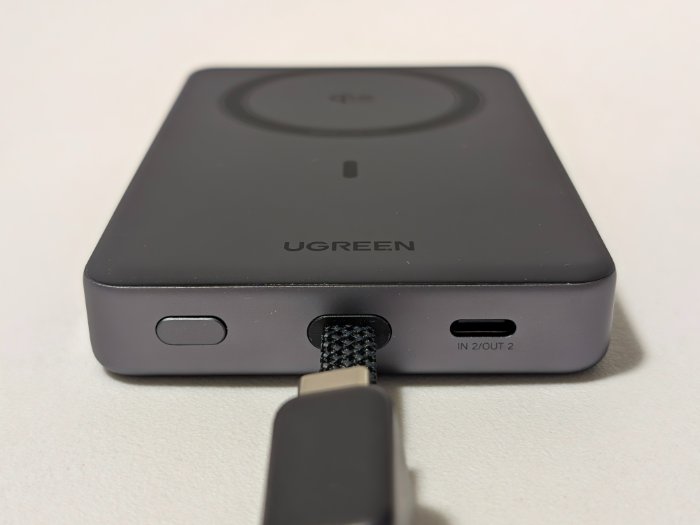 UGREEN MagFlow Proのデザイン