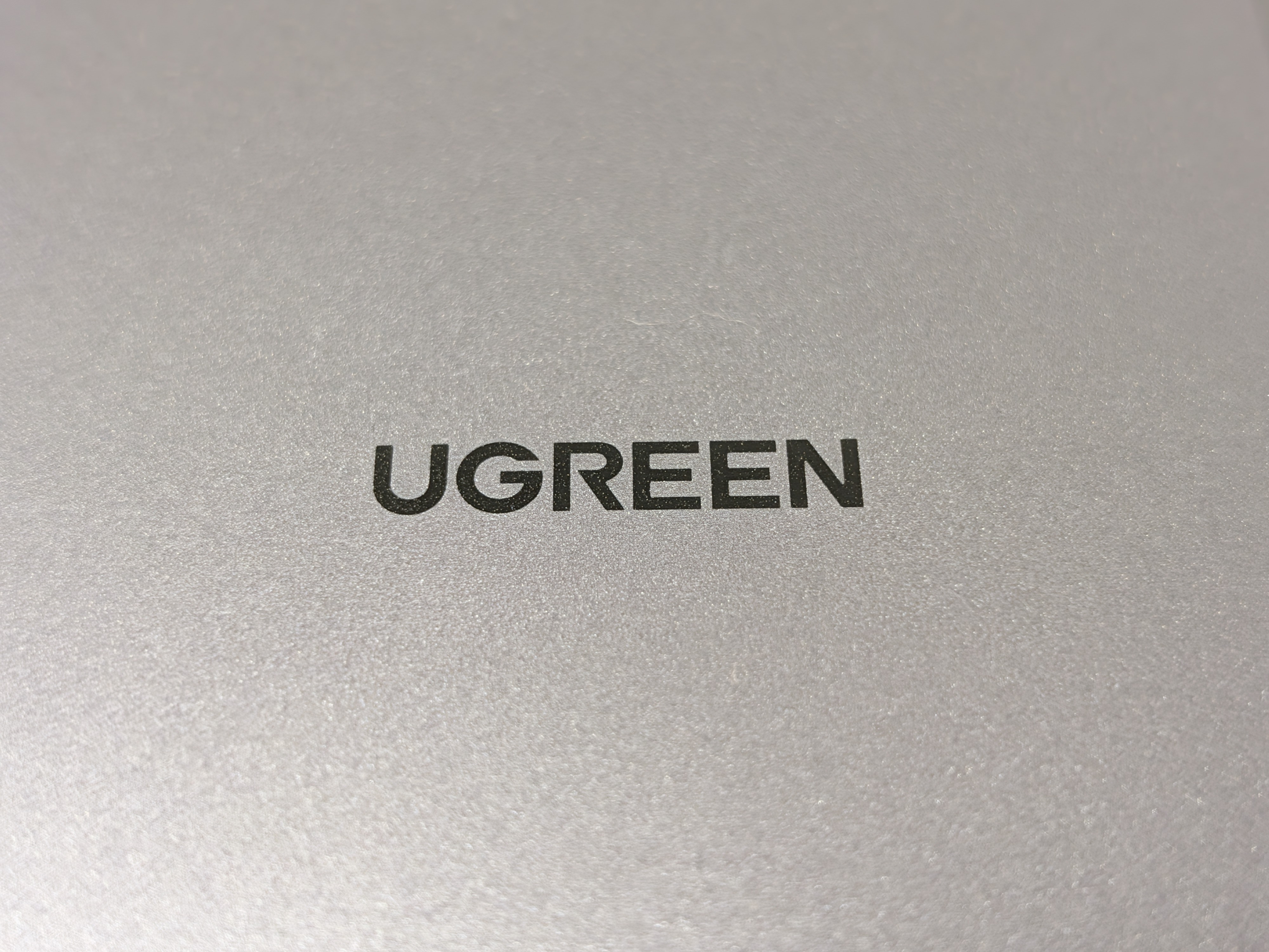 UGREEN MagFlow Proのデザイン