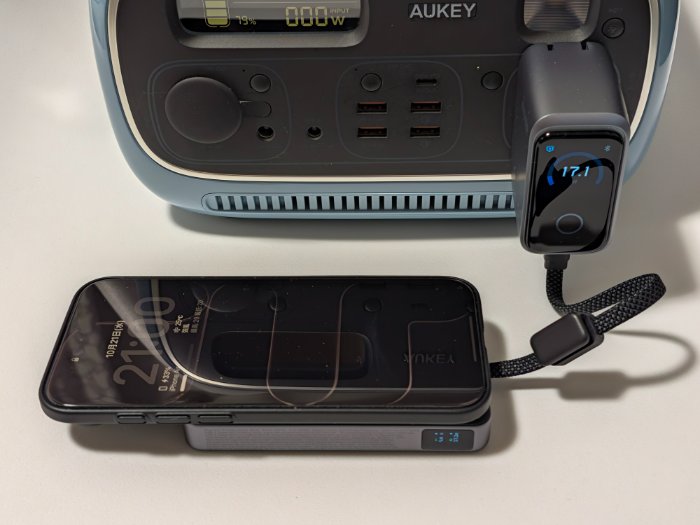 UGREEN MagFlow Proのパススルー充電